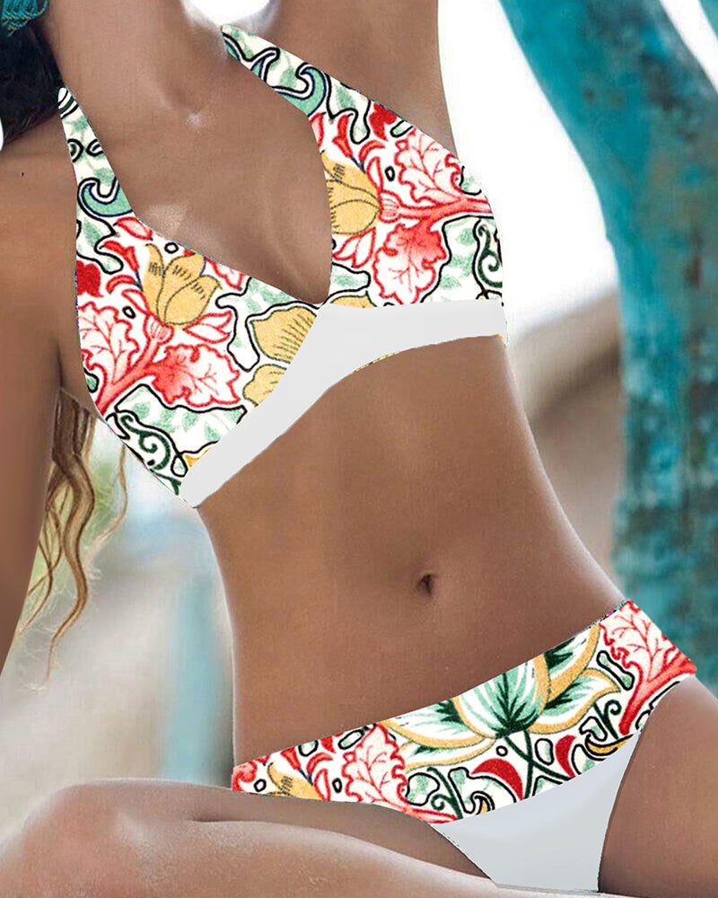 KL | Conjunto de bikini con estampado floral