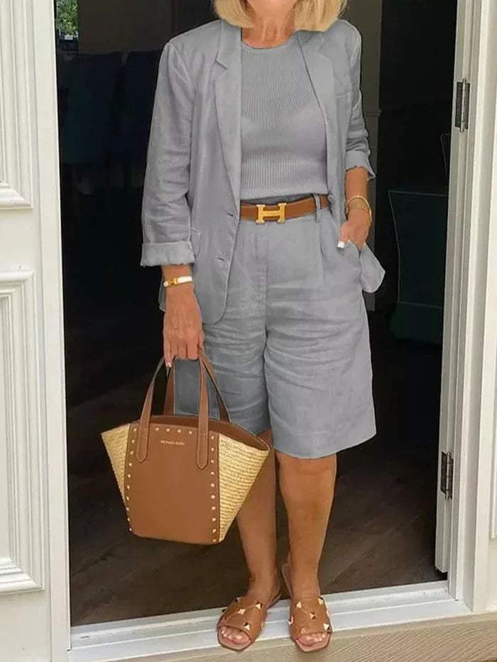 CM | Elegante blazer y pantalones cortos - Con estilo - Ideal para los días cálidos