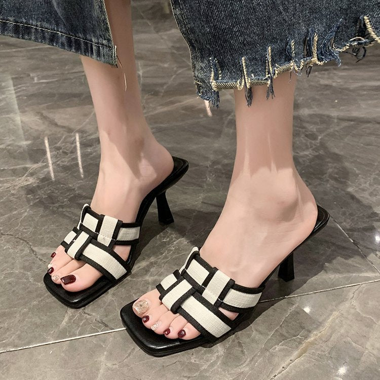 Sandalias Ortopédicos Clásicos con Estilo Atemporal