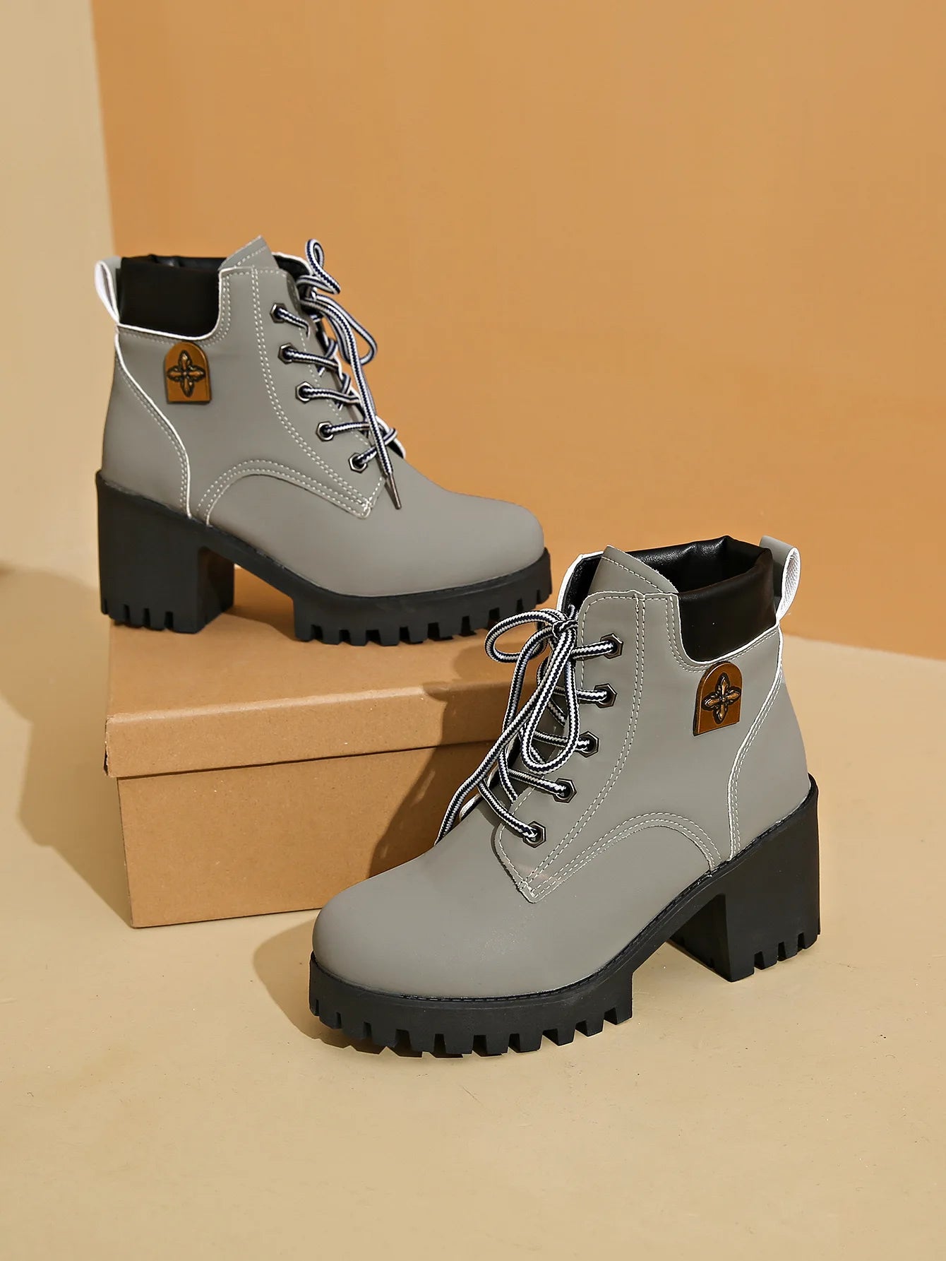 Ortopédico Botas de apoyo y moderno