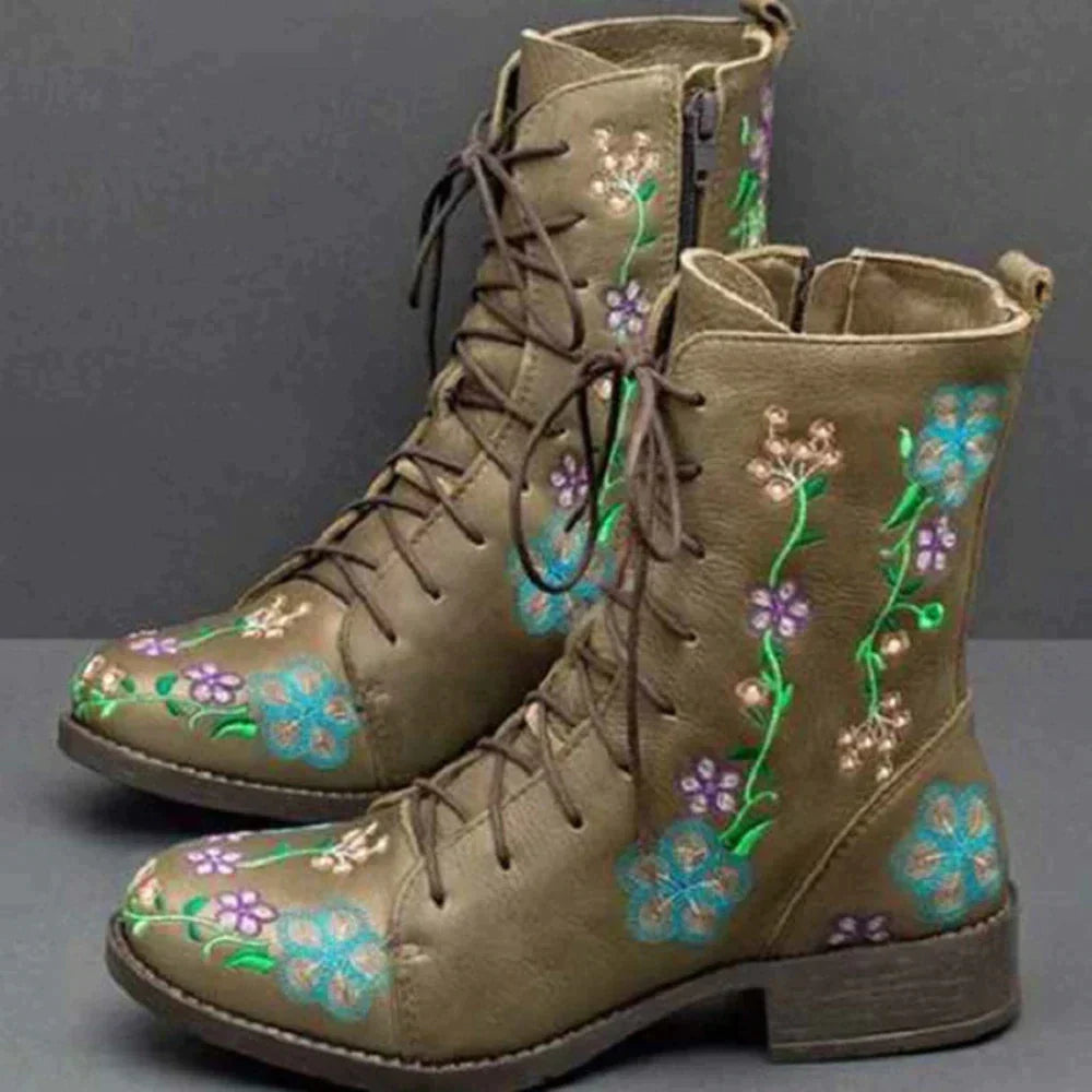 KL | Botas casual con cordones florales