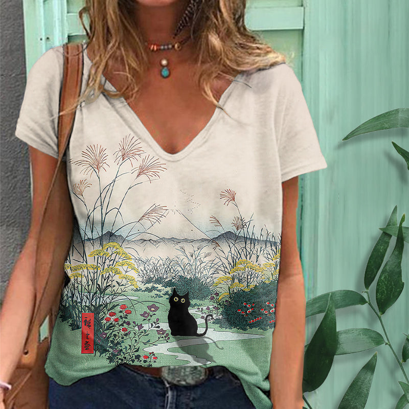 Women'S Flowers & Black Cat Print V-Neck T-Shirt elevenforest