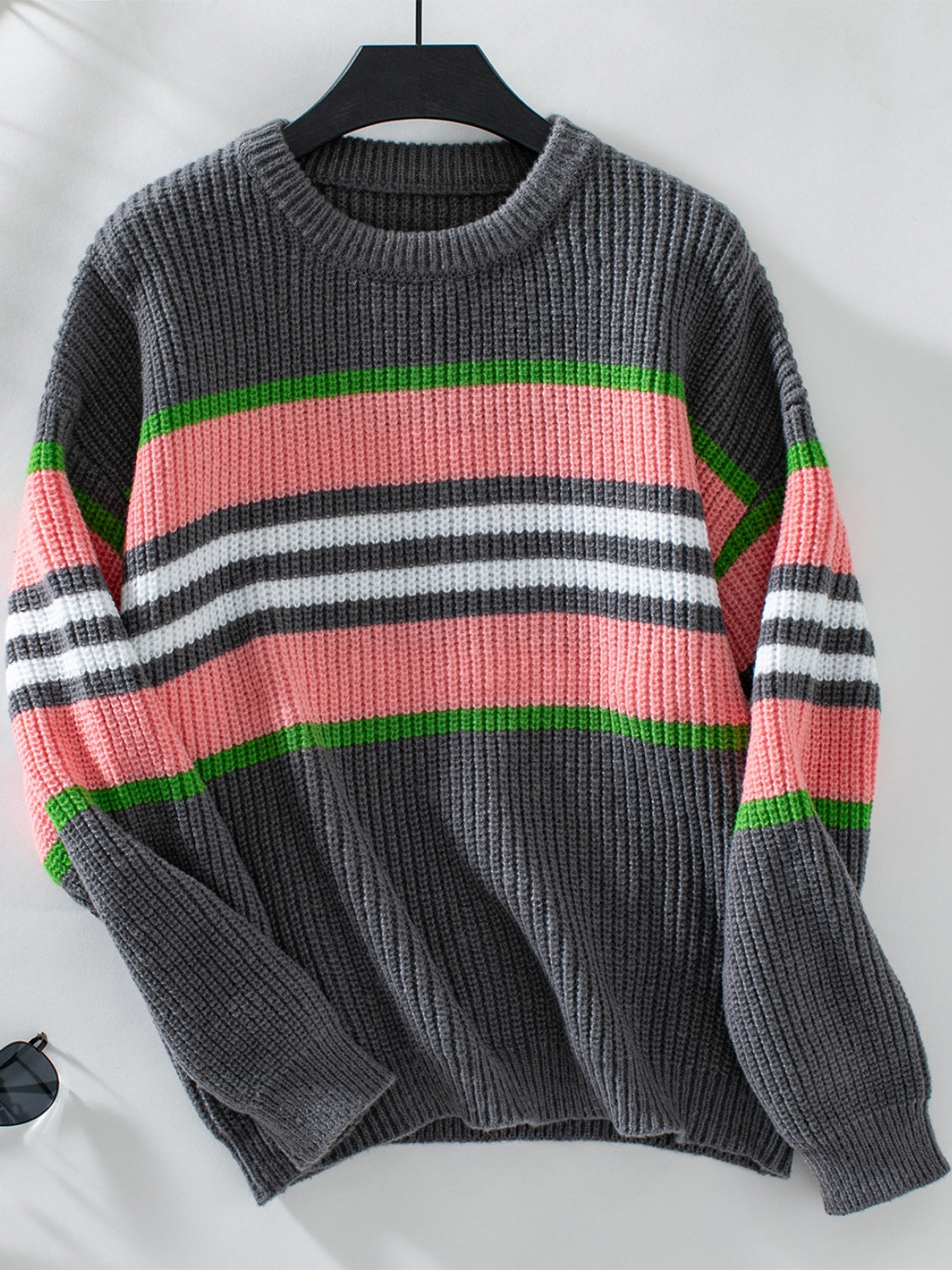 Suéter de diseño clásico