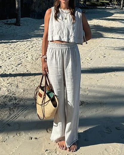 CM | Conjunto de dos piezas compuesto por chaleco y pantalón con cordón