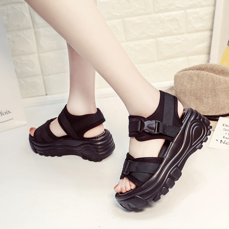 Sandalias Ortopédicos Clásicos con Estilo Atemporal