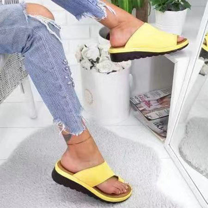 Sandalias Ortopédicos Clásicos con Estilo Atemporal
