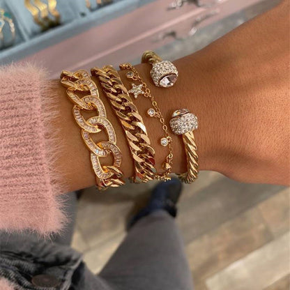 Oro Pulsera hermoso con estilo único