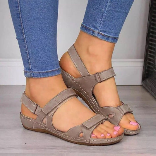 Sandalias Ortopédicos Clásicos con Estilo Atemporal