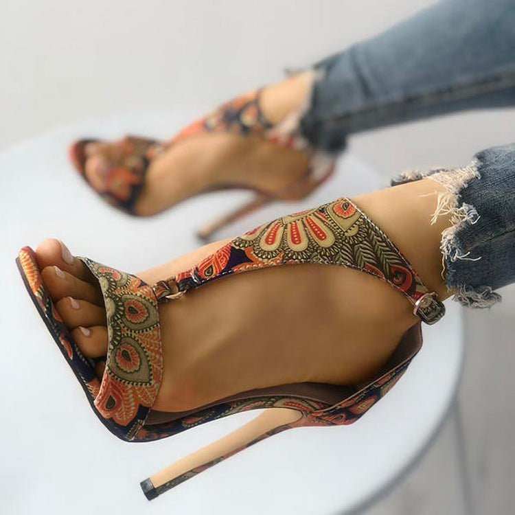 Sandalias Ortopédicos Clásicos con Estilo Atemporal