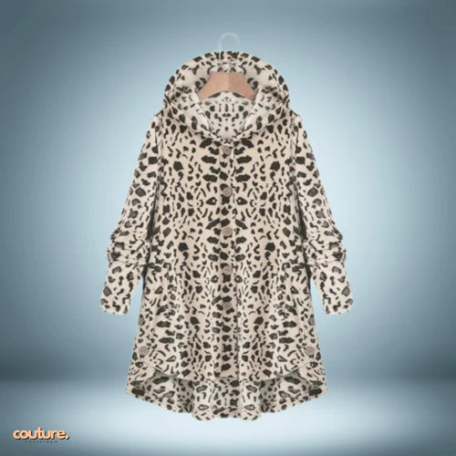 CM | con botones y capucha