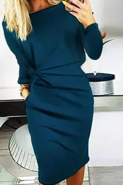 CM | Vestido de invierno elegante y versátil