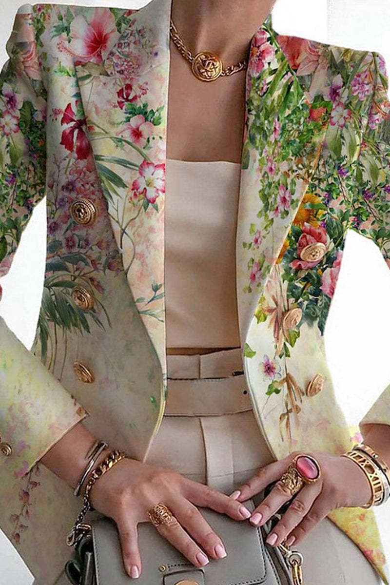 CM | Rebeca elegante y desenfadada