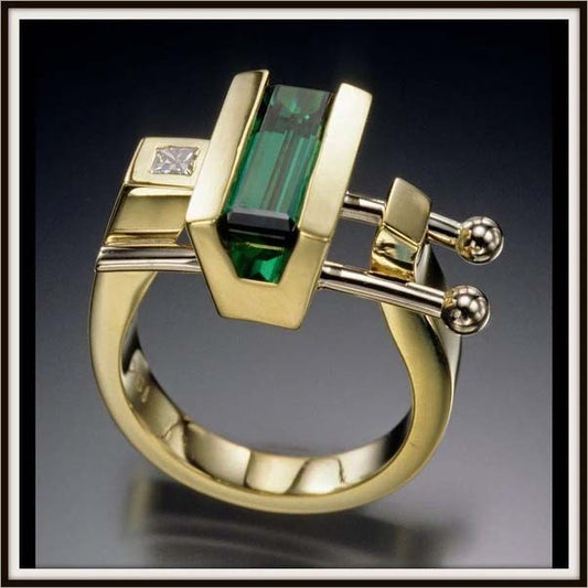 Oro Anillo artesanal delicado