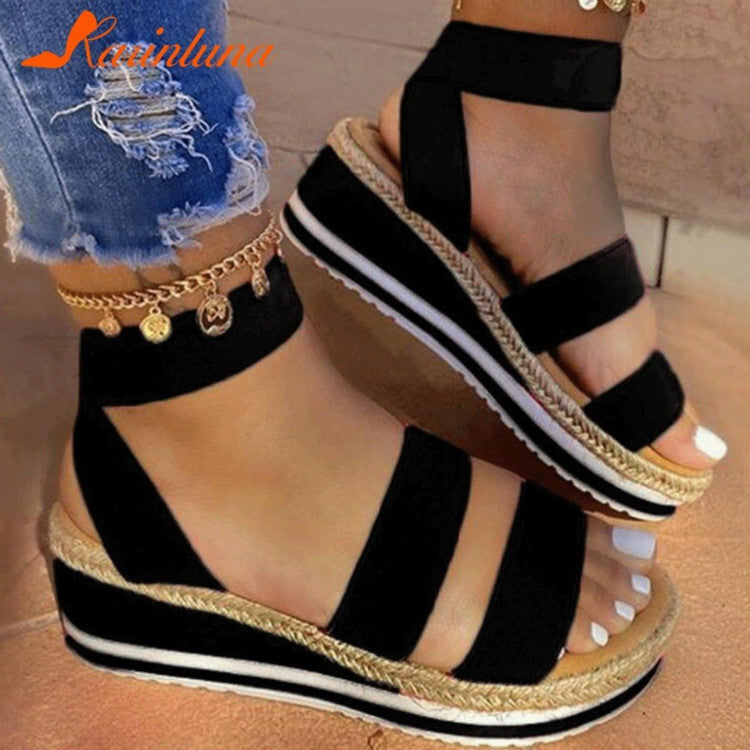 Sandalias Ortopédicos Clásicos con Estilo Atemporal