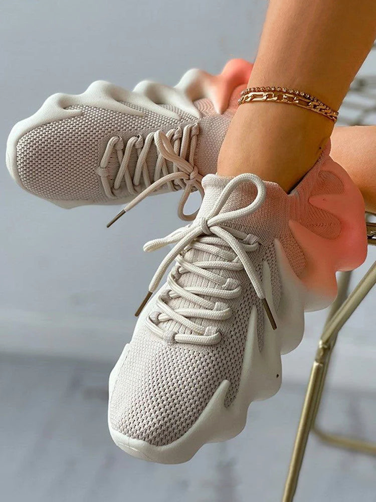 CM | Zapatillas elegantes y aireadas