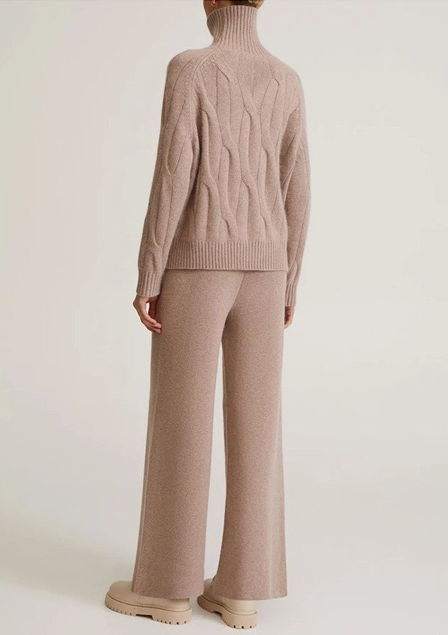 CM | Elegante jersey de cuello alto de punto por cable