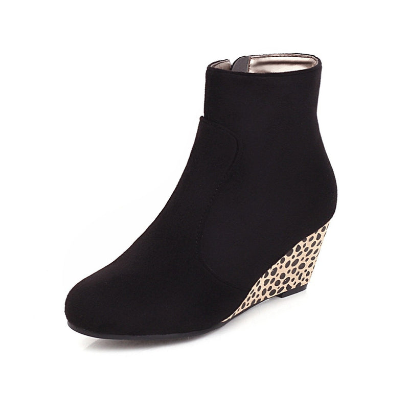 Botas Ortopédicos Clásicos con Estilo Atemporal