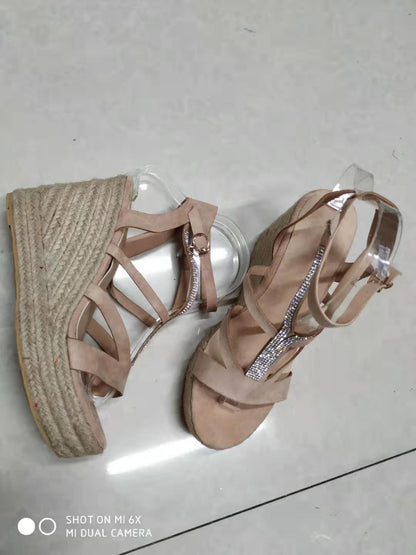 Sandalias Ortopédicos Elegantes con Look Moderno