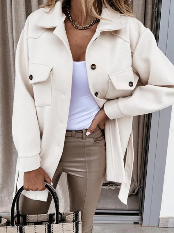 CM | elegante chaqueta con botones y bolsillos