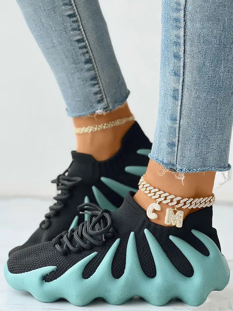 CM | Zapatillas elegantes y aireadas