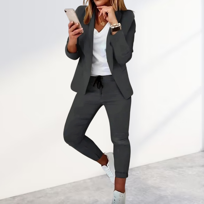 CM | Elegante conjunto de chaqueta y pantalón