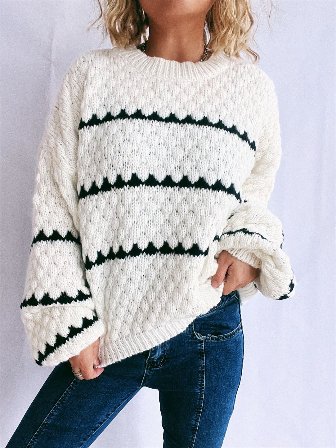 Bianca® | Long-sleeved sweater with contrasting stripes and a crew neck
