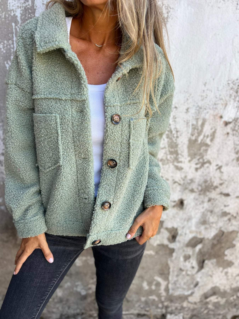 Abrigo de estilo vintage atemporal