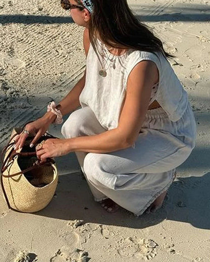 CM | Conjunto de dos piezas compuesto por chaleco y pantalón con cordón