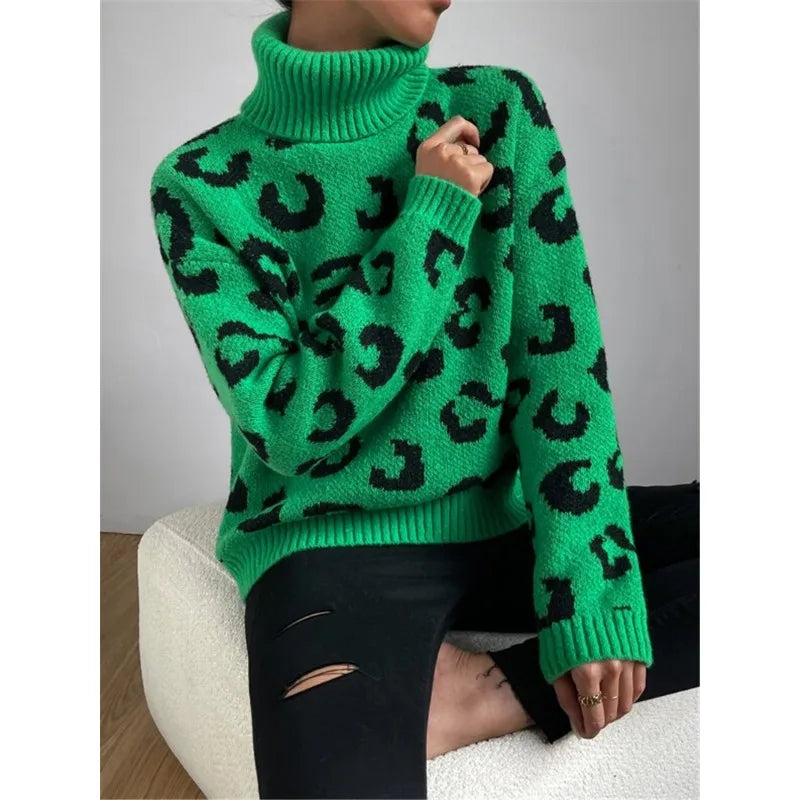 CM | Cuello alto con estampado de leopardo