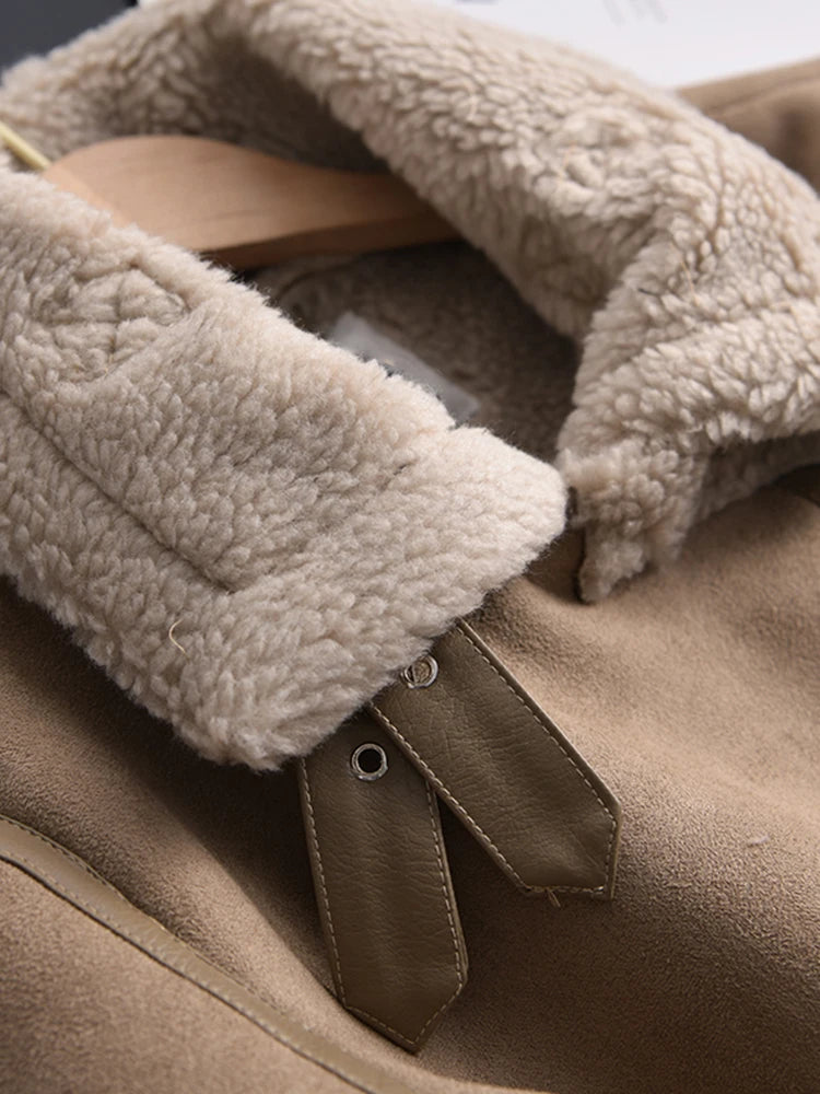 CM | Abrigo de invierno moderno y versátil