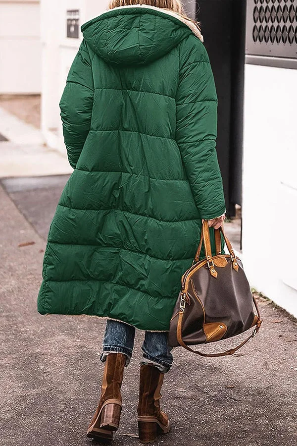 CM | Chaqueta de moda con capucha y cuello acentuado