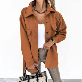 CM | elegante chaqueta con botones y bolsillos