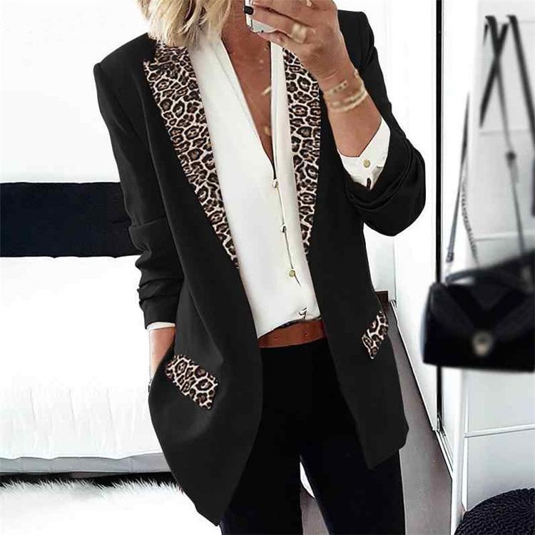 Chaqueta bellamente confeccionado