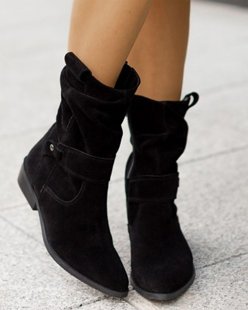 Botas hasta la pantorrilla con detalle de correa