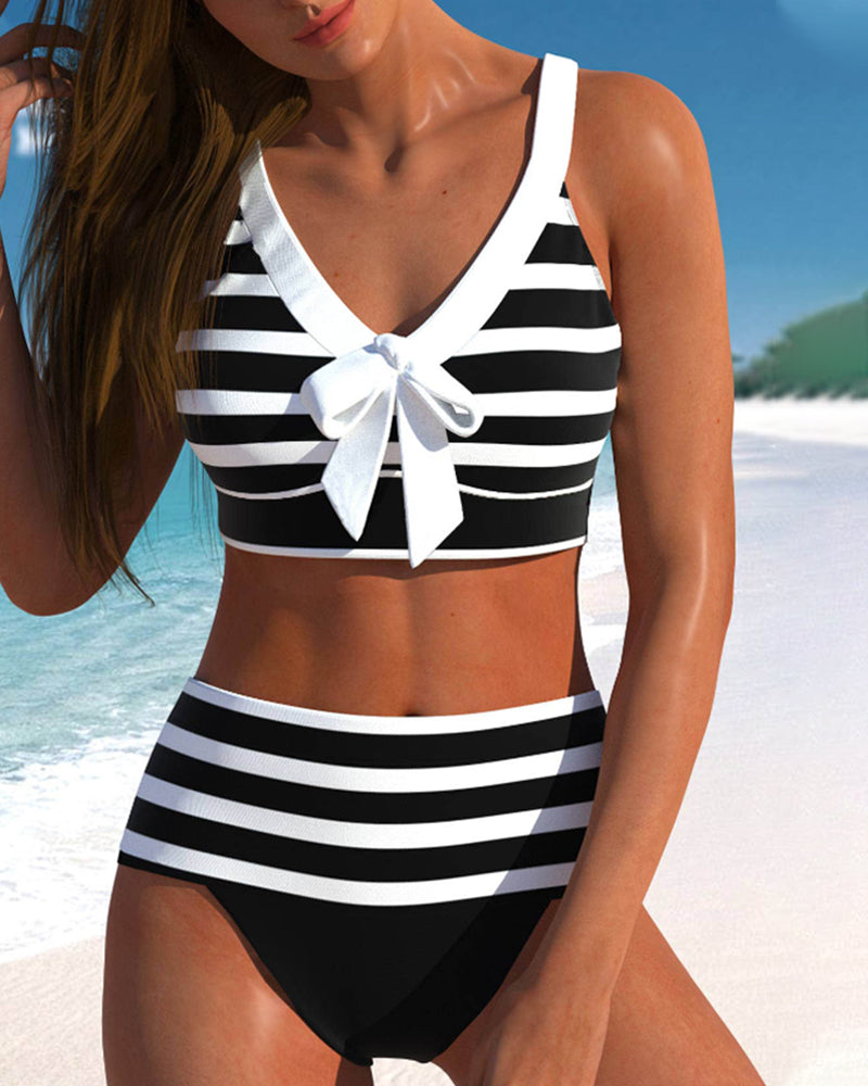 KL | Elegante bikini de verano de colores