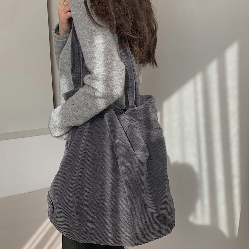 Bolso bellamente confeccionado