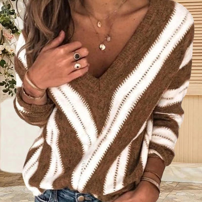 CM | Cuello en V y rayas