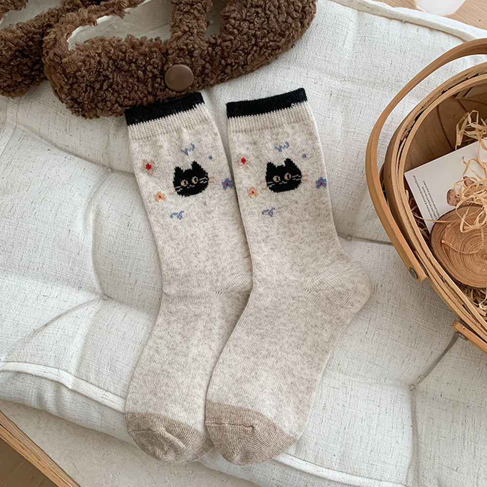 Comstylish Cute Cartoon Cat Wool Mid-calf Socks