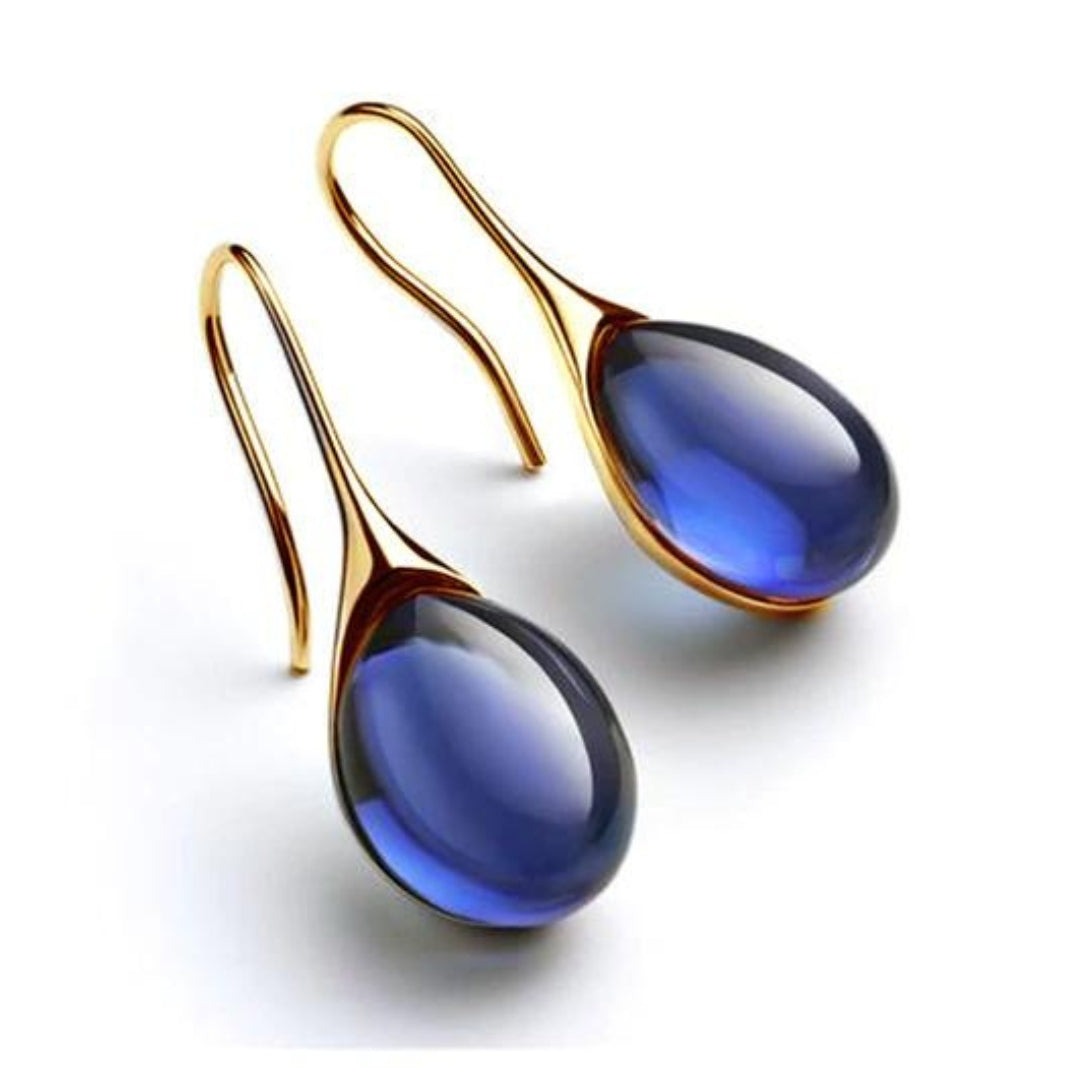 Oro Pendiente hermoso con estilo único