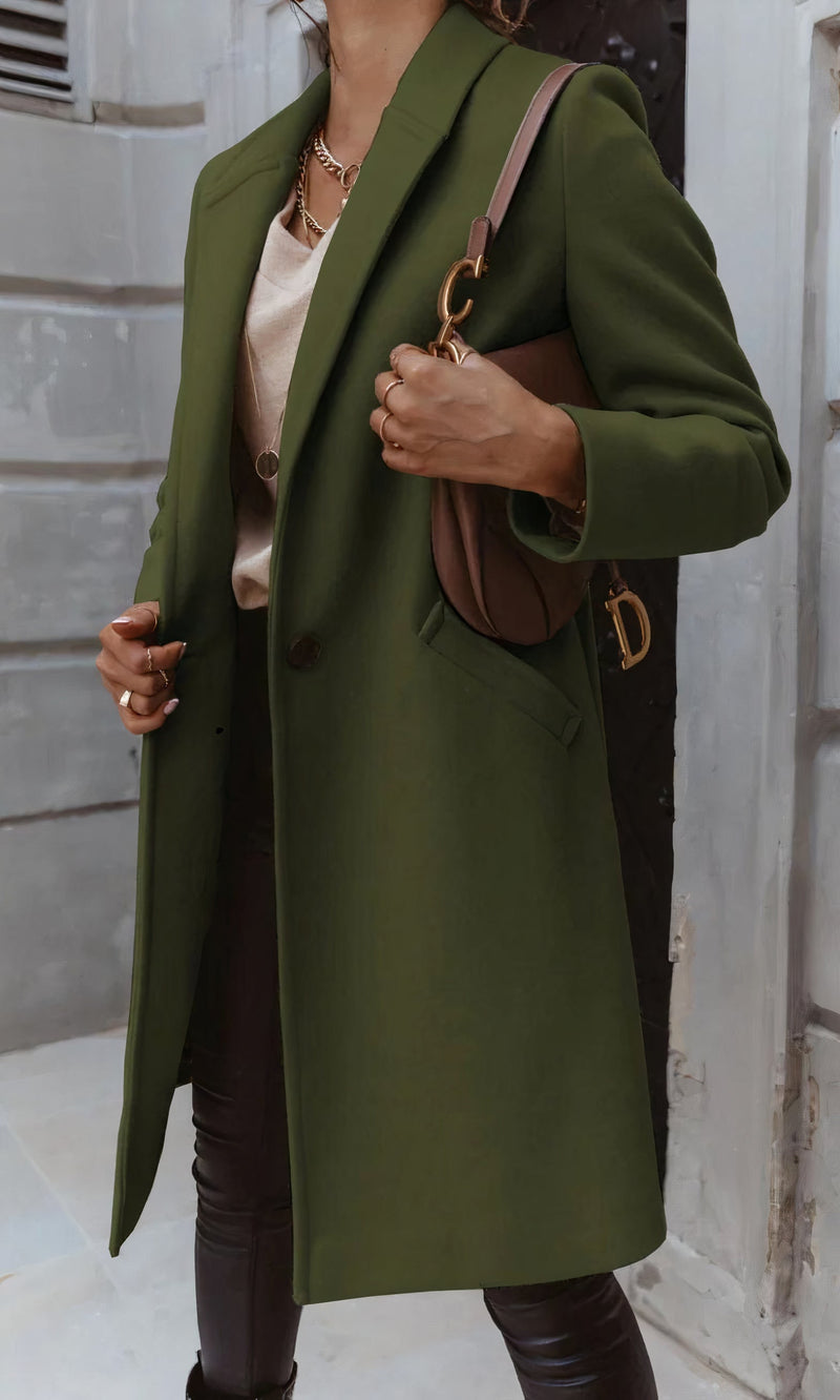 CM | Ella