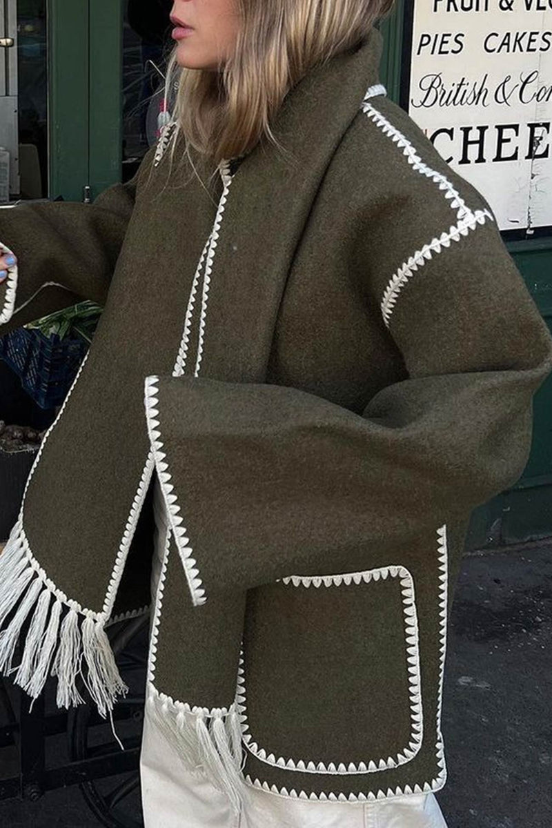 CM | Abrigo moderno y a la moda