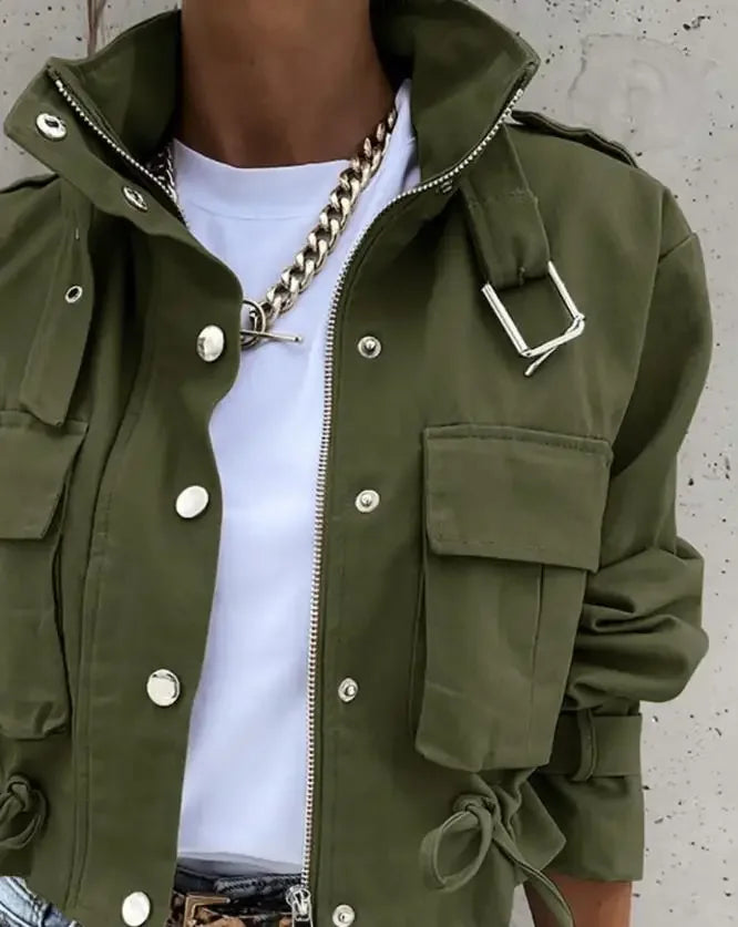 CM | Chaqueta de invierno atemporal y elegante