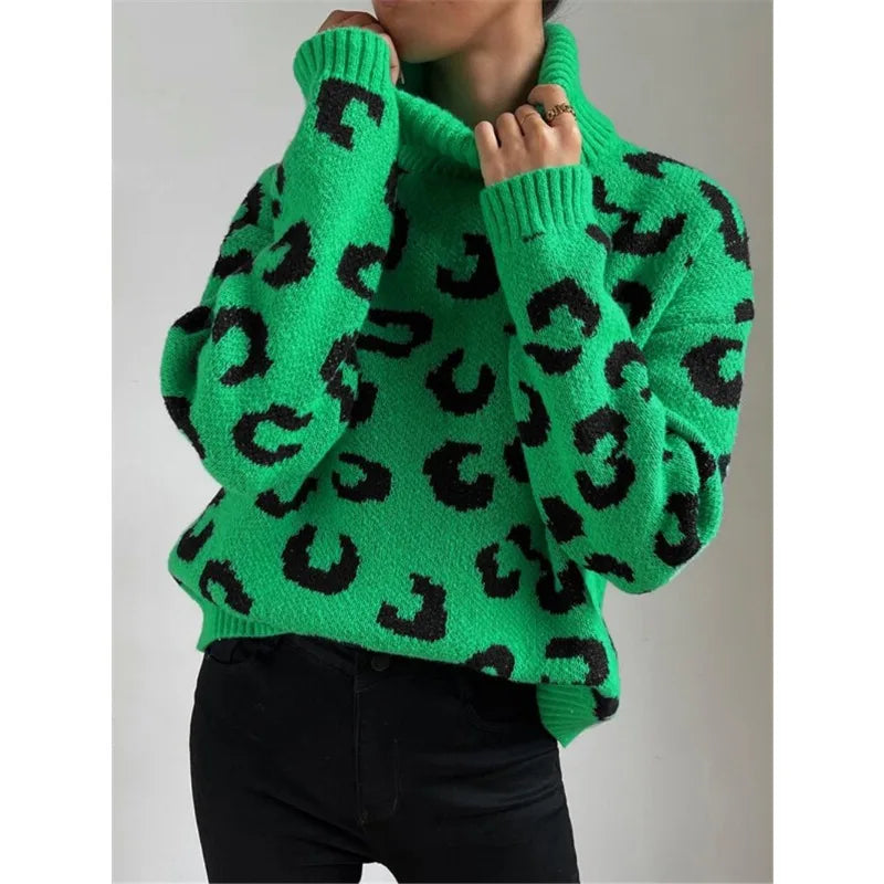 CM | Cuello alto con estampado de leopardo