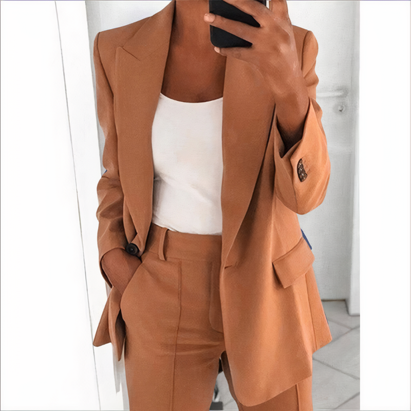 CM | Conjunto blazer con chaleco y pantalón