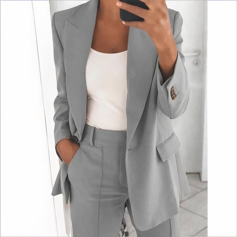 CM | Conjunto blazer con chaleco y pantalón