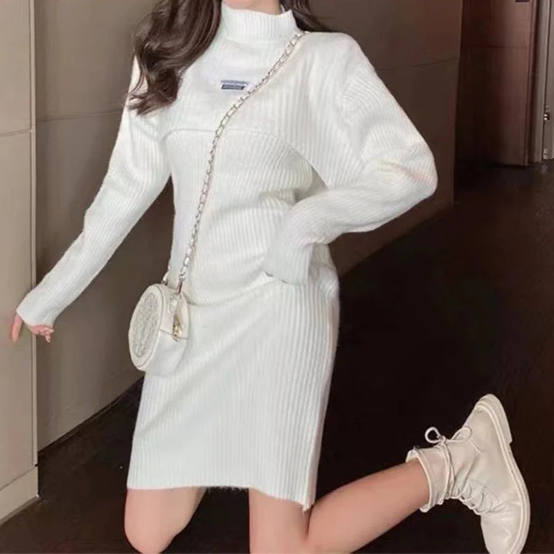 CM | Vestido de dos piezas con mangas buffet y chaleco pañuelo