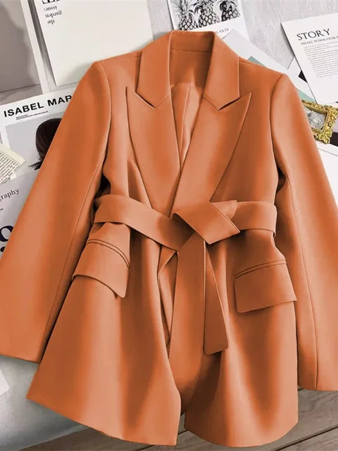CM | elegante blazer de señora