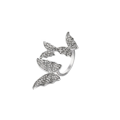 Anillo impresionante para uso diario