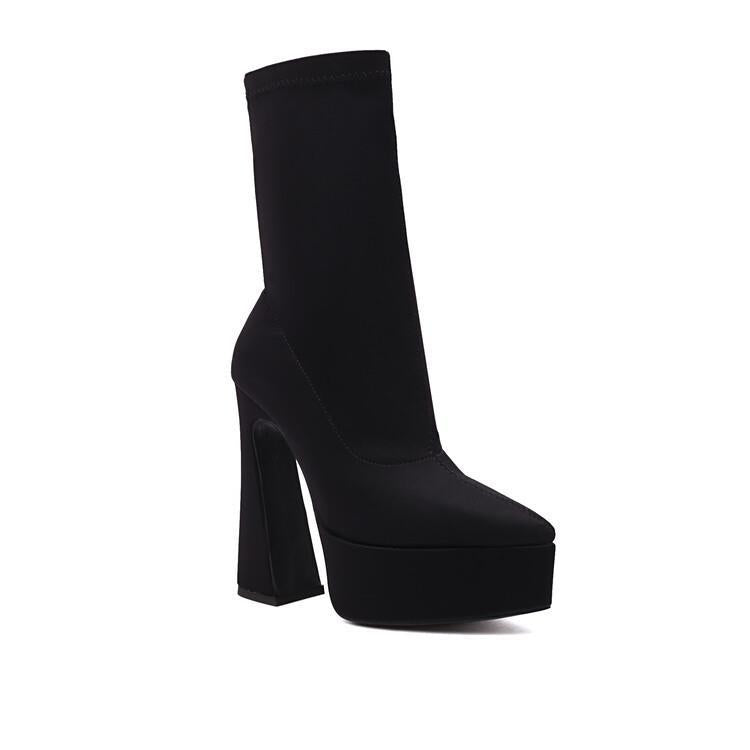 Botas Ortopédicos Clásicos con Estilo Atemporal