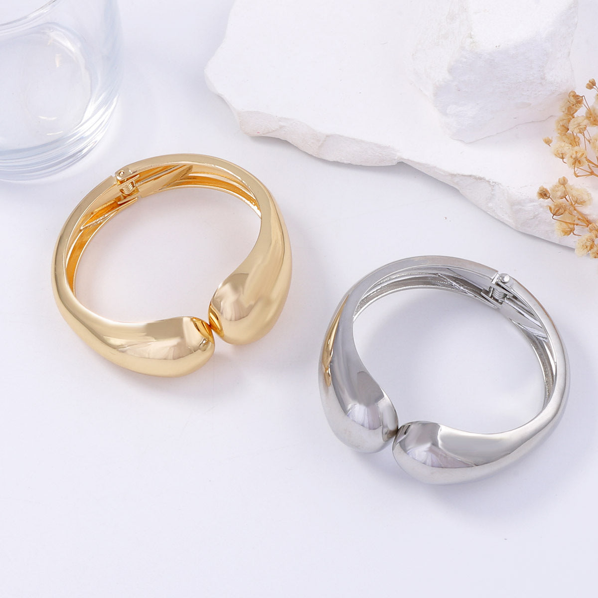 Pulsera hermoso con estilo único